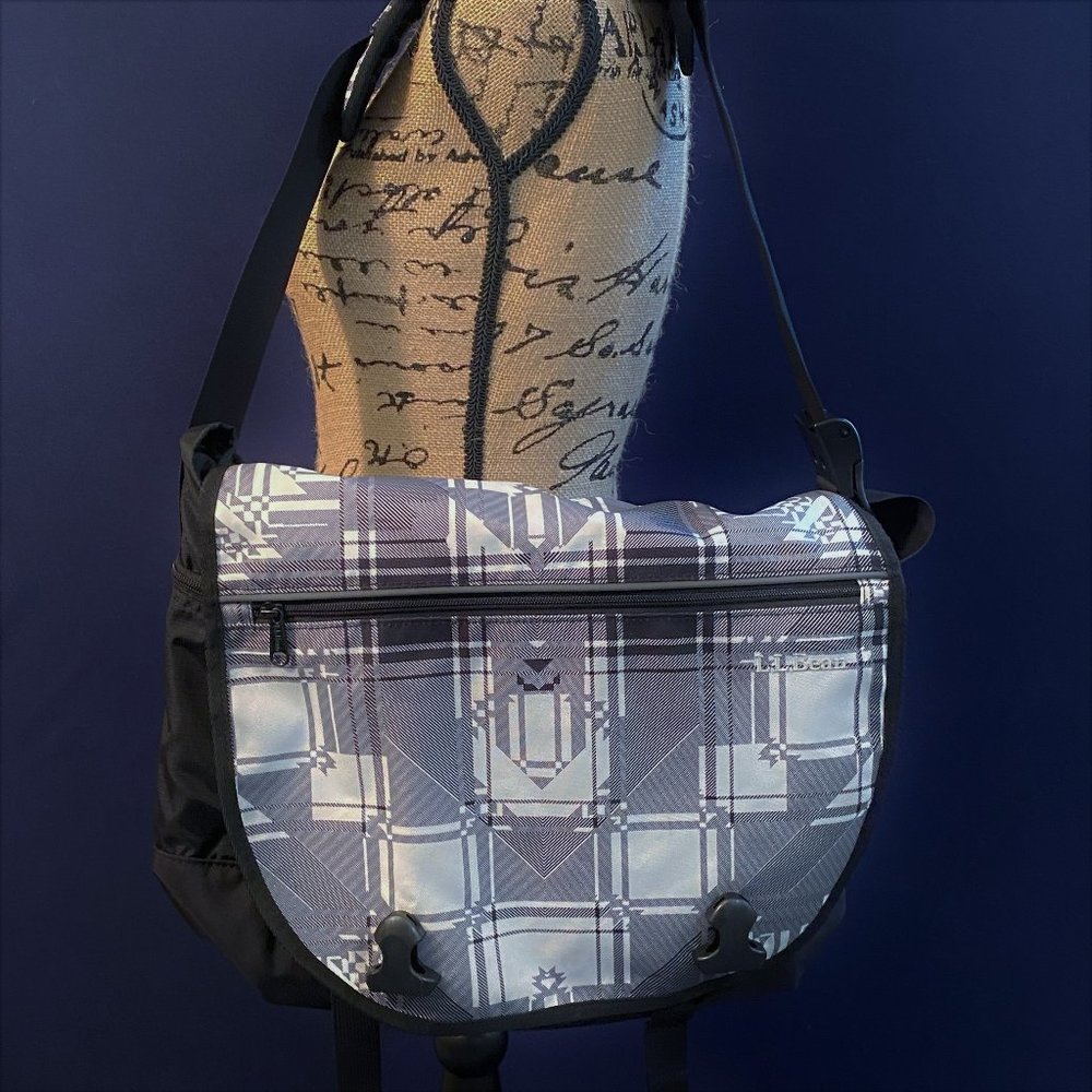 L.L. Bean Plaid Laptop Bag in Gray and Black